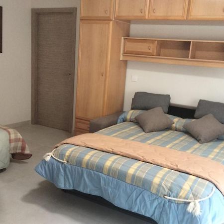 Apartamentos La Fuente Ribadeo Dış mekan fotoğraf